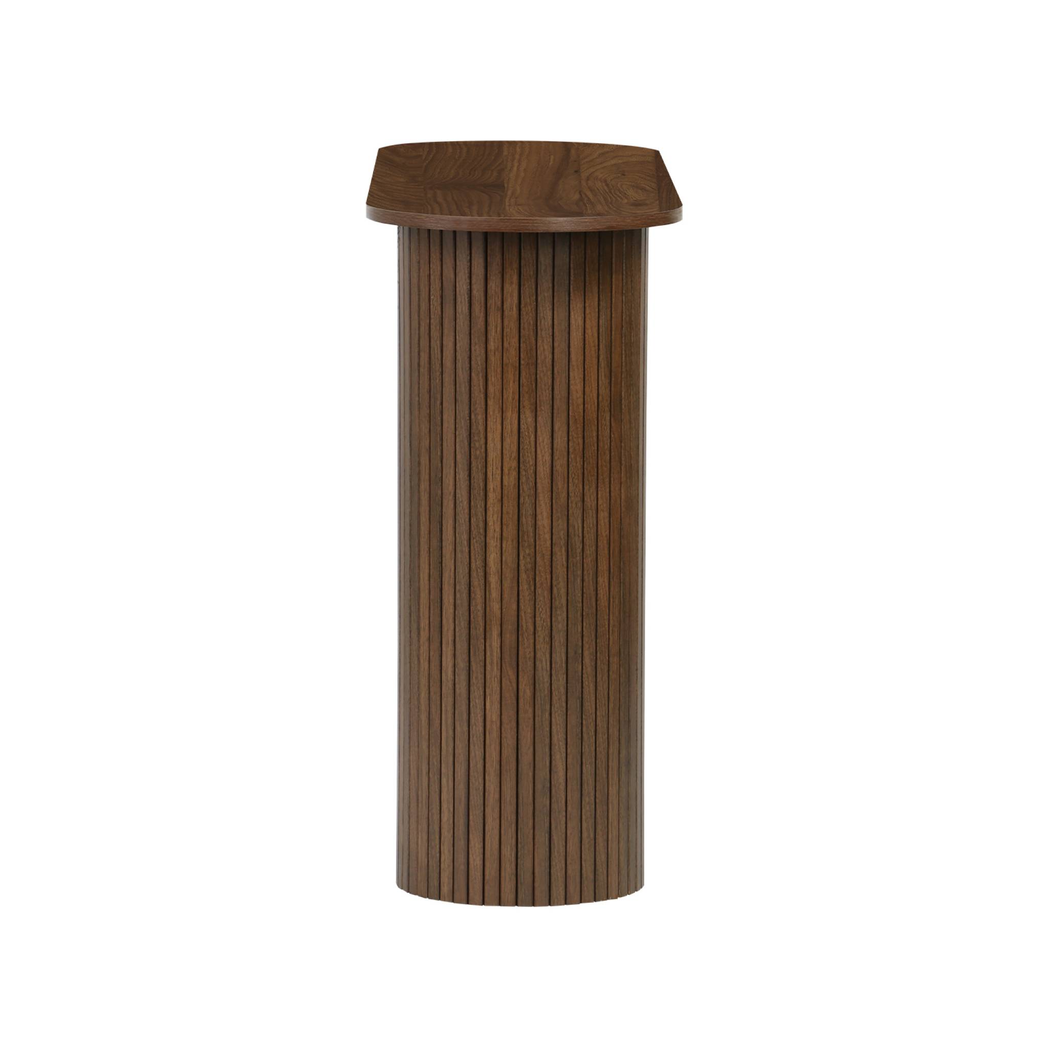 Console ovale scandinave décor bois rainuré. pieds ronds. couleur noyer. L 120 x P 35 x H 75cm