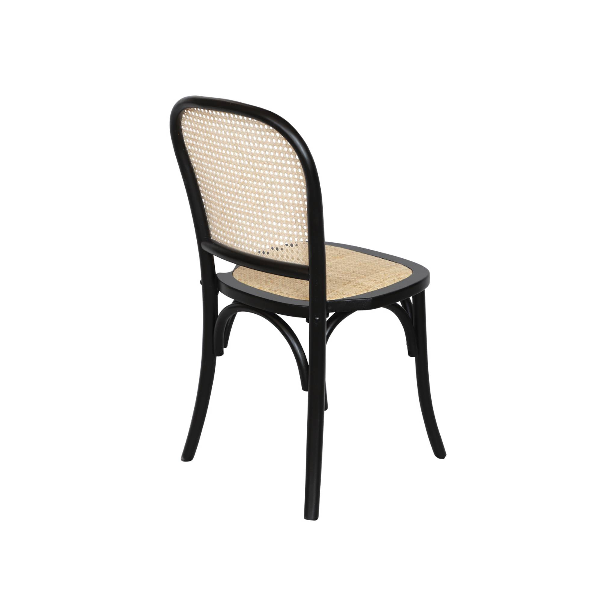 Lot de deux chaises vintage noires en bois avec assise et dossier en rotin