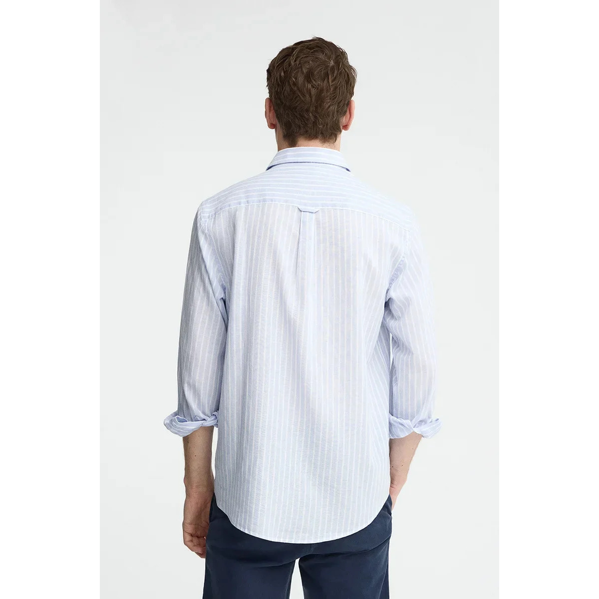 Camisa de rayas cotolino azul claro de cuello francés de corte regular y bordado Polo Club