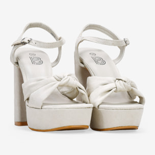 Sandalias de tacón piedra con nudo