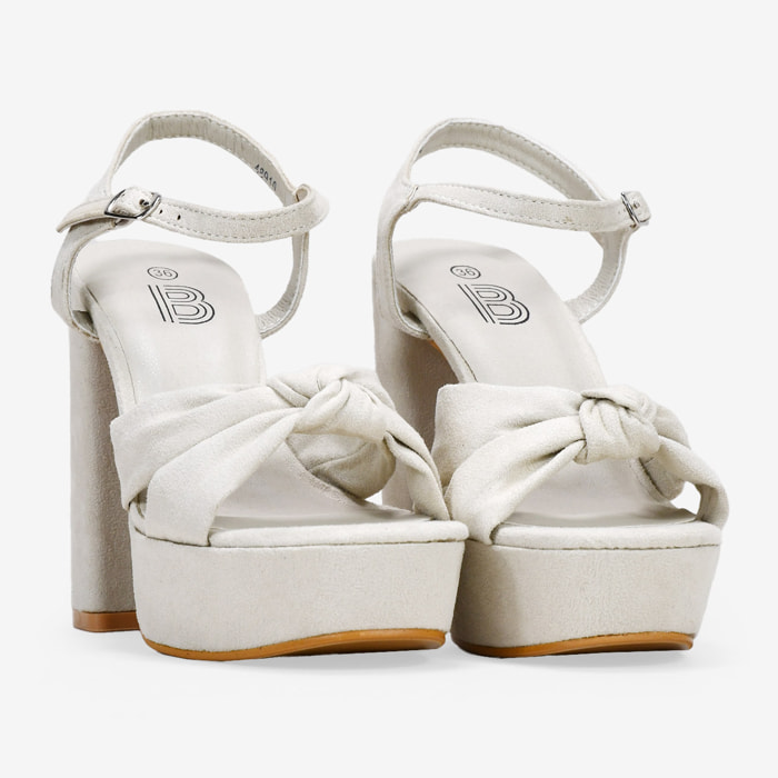 Sandalias de tacón piedra con nudo