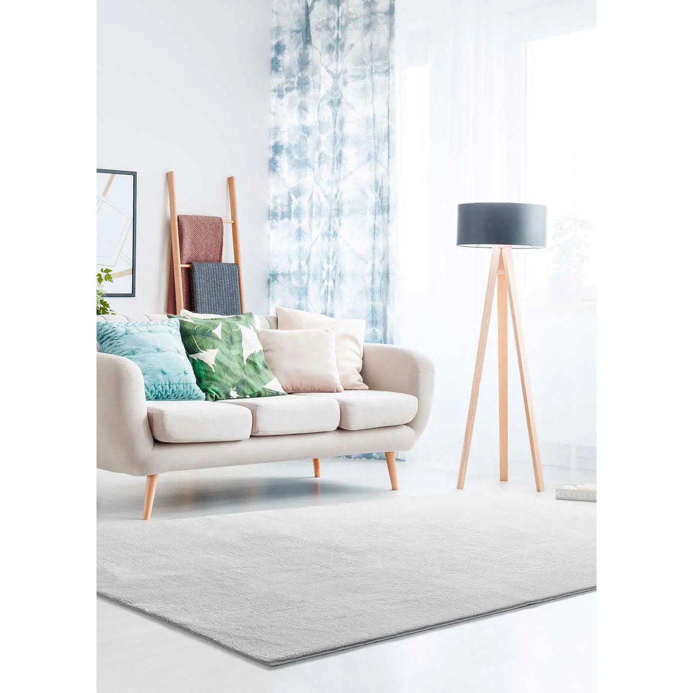 Alfombra Loft Liso Plata, varias medidas disponibles