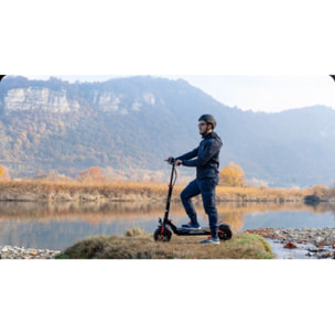 Trottinette électrique EBOOST INFINITY - 25 km/h, 70 km autonomie, batterie 48V 10,4Ah, double frein à disque, suspensi