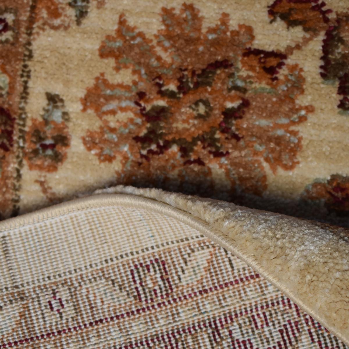 Tapis épais de 120x180 aux motif floraux traditionnels orientaux