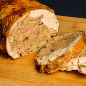 Chapon Baserri farci forestière entièrement desossé cuit sous vide*** - 2,3kg - France