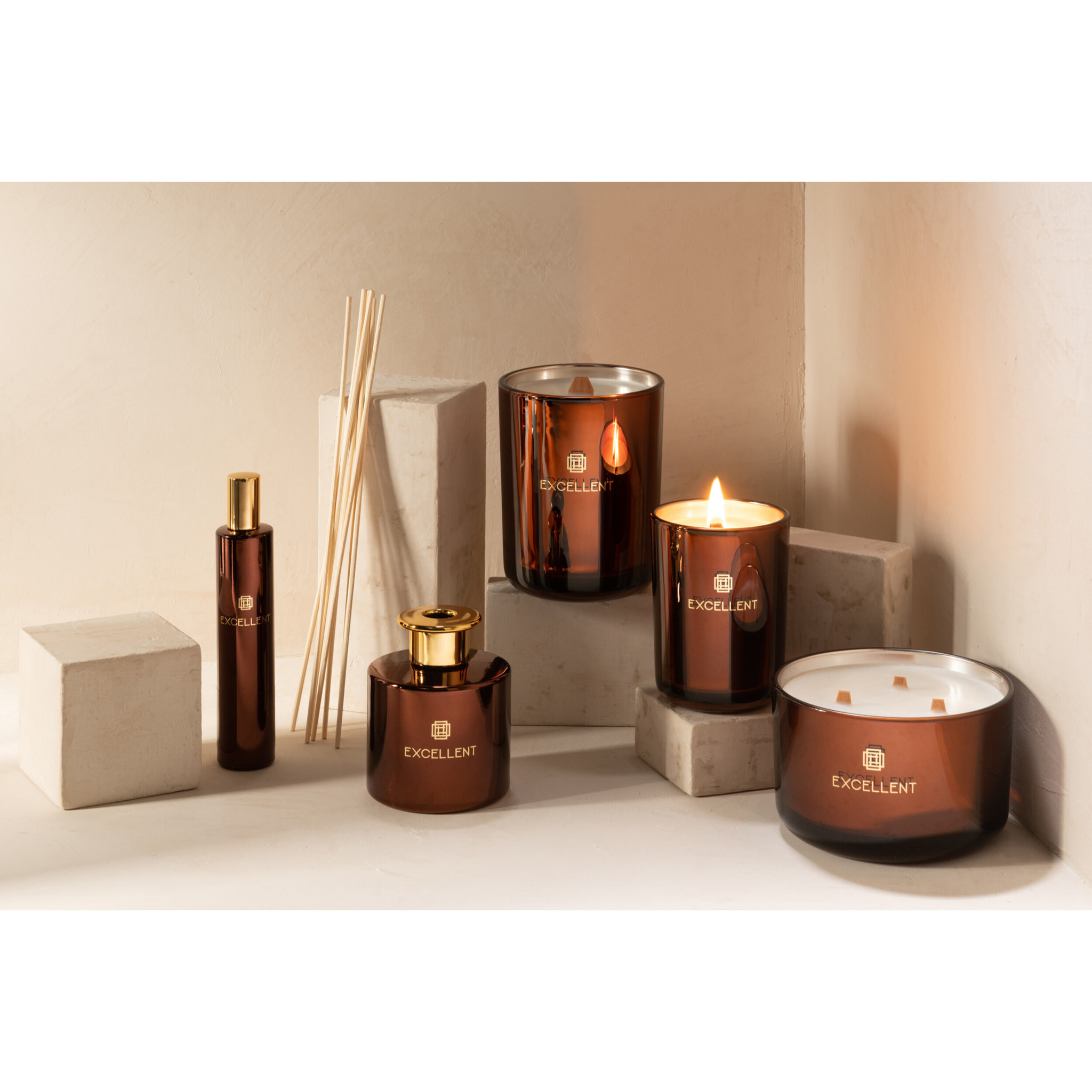 J-Line bougie parfumée Excellent - Siberia Fir - verre - brun - medium - 80H