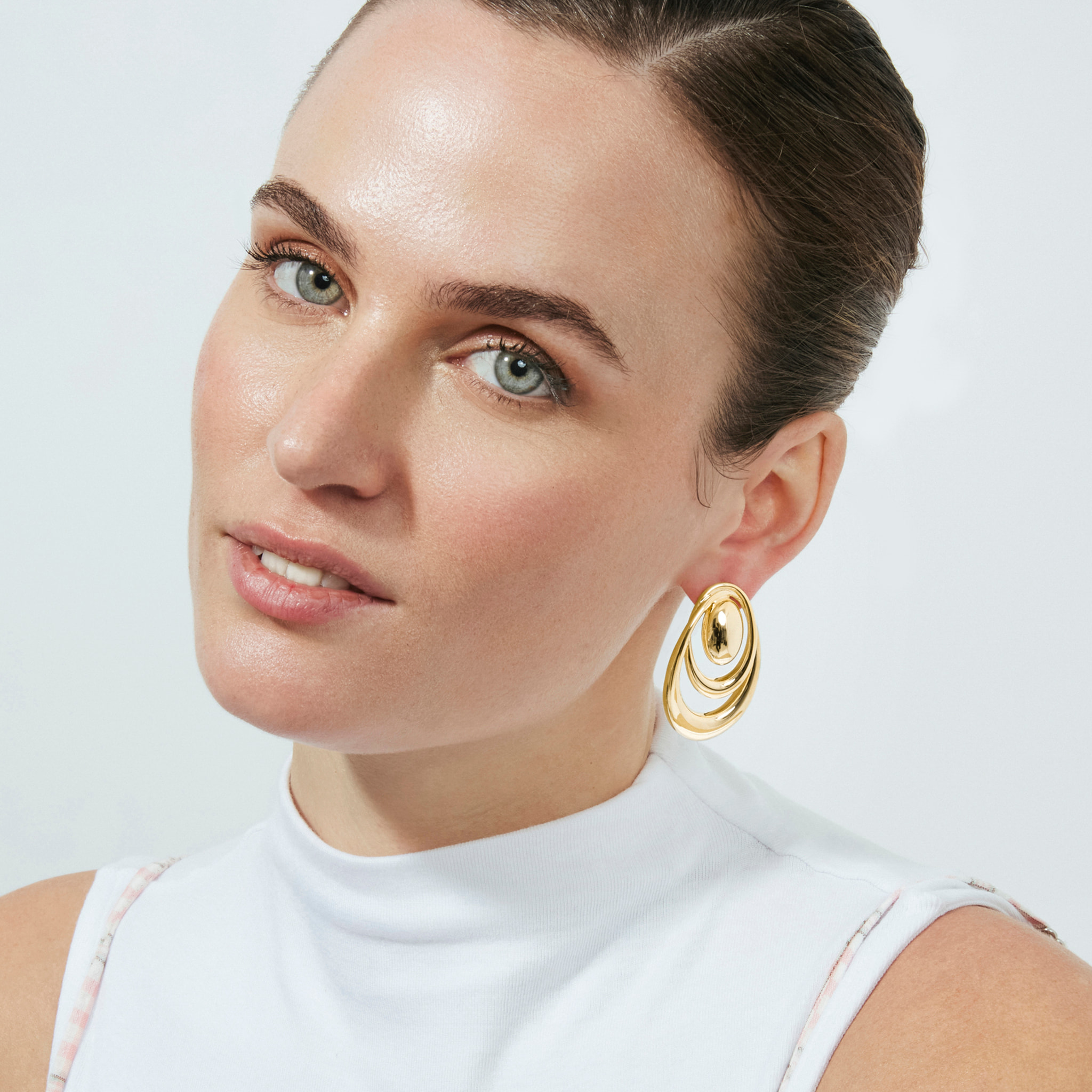 Pendientes Riazil acabado oro amarillo 18k
