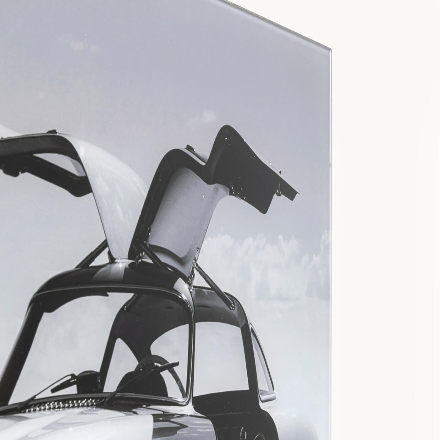 Tableau en verre voiture de profil 120x80cm Kare Design