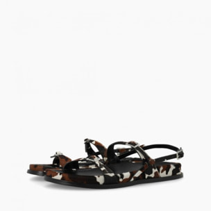 SANDALIAS ANIMAL PRINT NEGRAS A-PEGASO