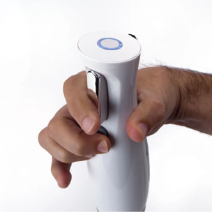 Batidora de mano JATA BT175 de 900 W. 4 cuchillas. Regulador de velocidad. Incluye vaso medidor