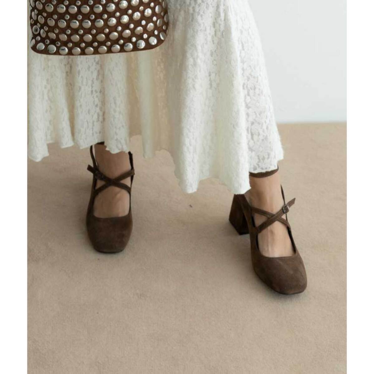 Zapatos Mary Jane marrones en piel con tacón