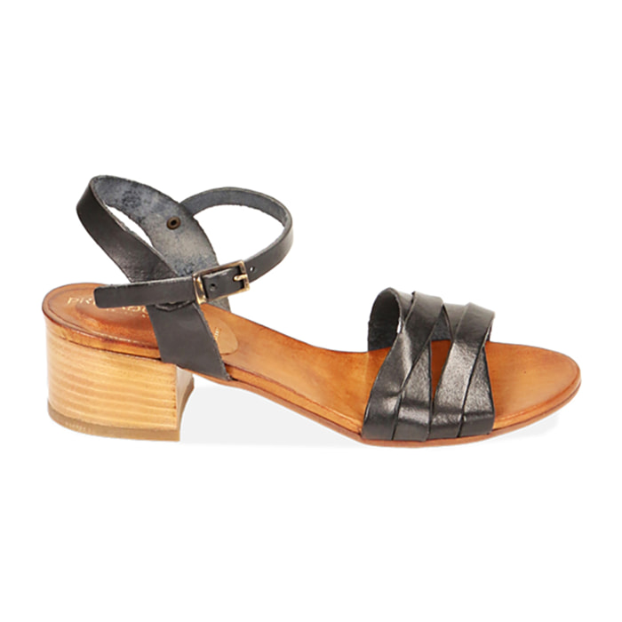 Sandali in pelle di vacchetta nera, tacco 4 cm