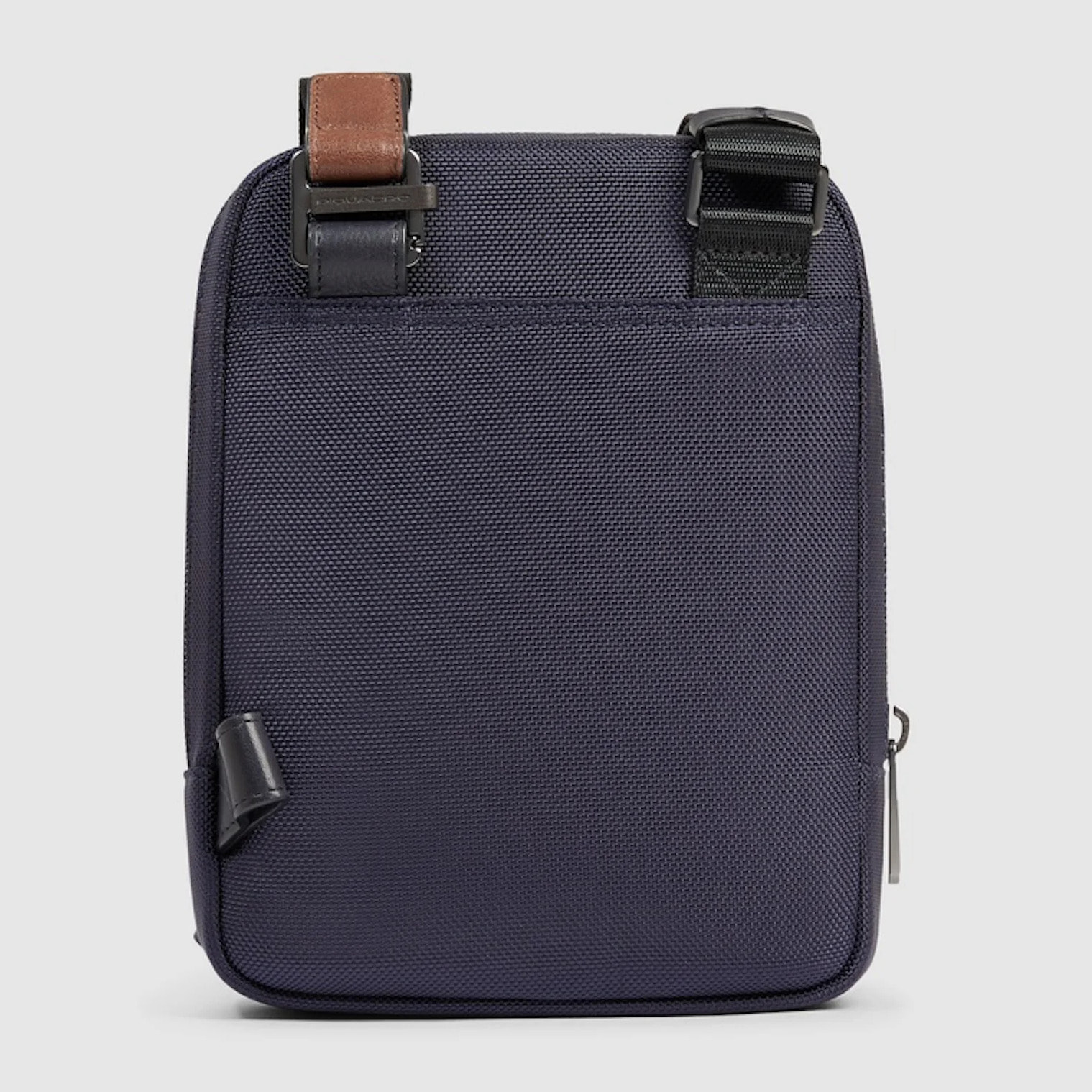 Piquadro Borsello porta iPad®mini in tessuto riciclato e pelle con tasca per AirPods®