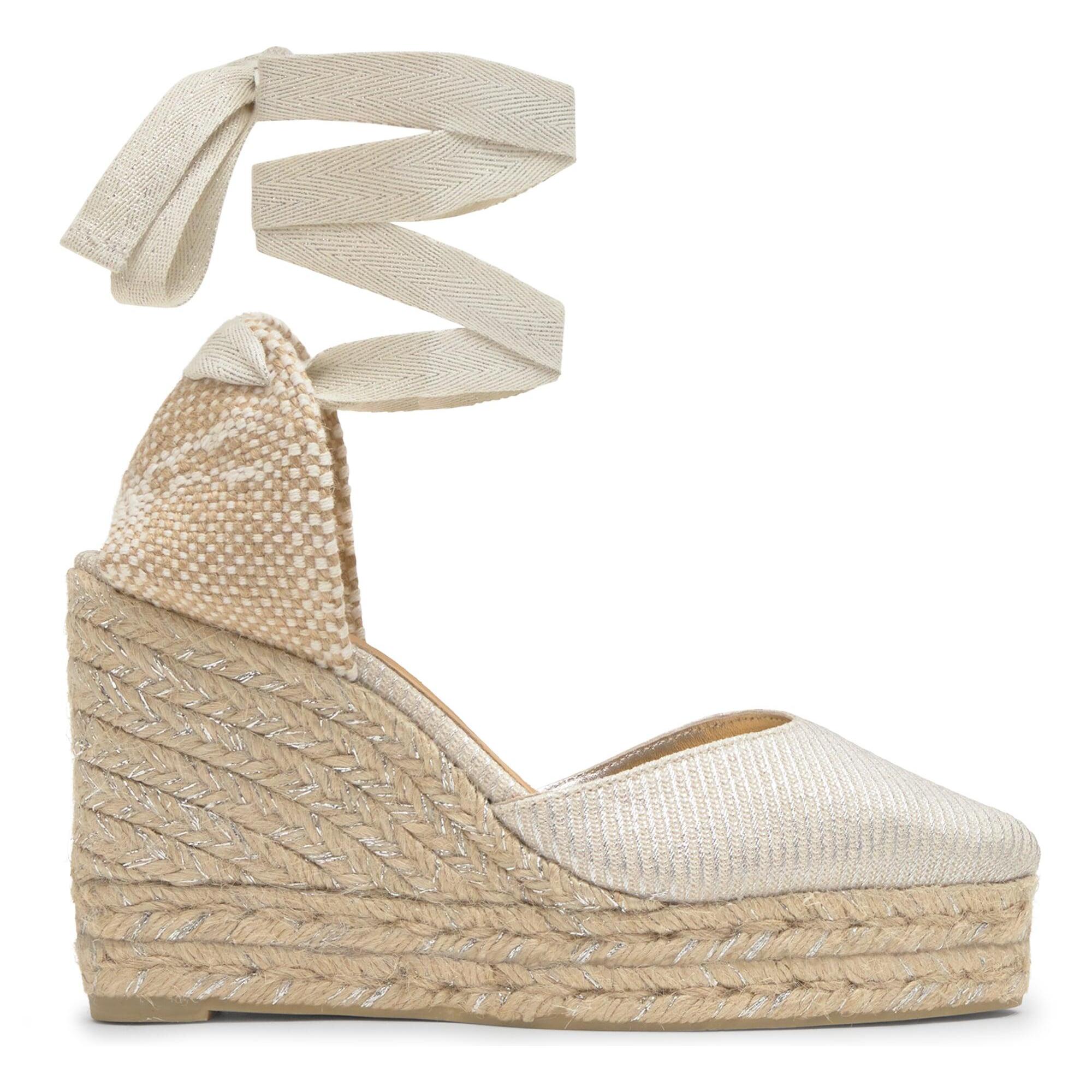 Alpargata Joyce cuña de yute en lino metalizado con cintas y punta afilada
