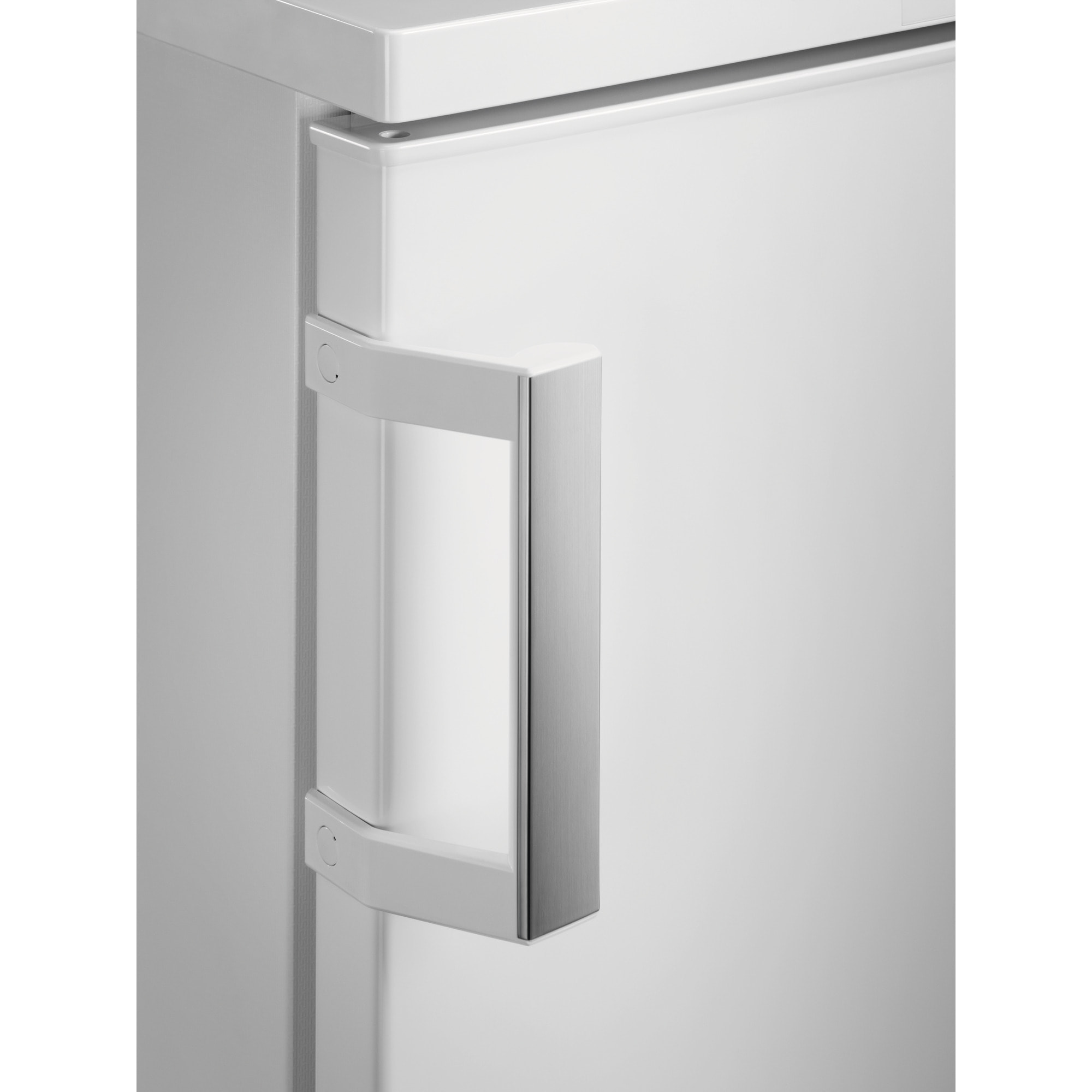 AEG Congelador vertical de libre instalación de 845 mm ATB48E1AW