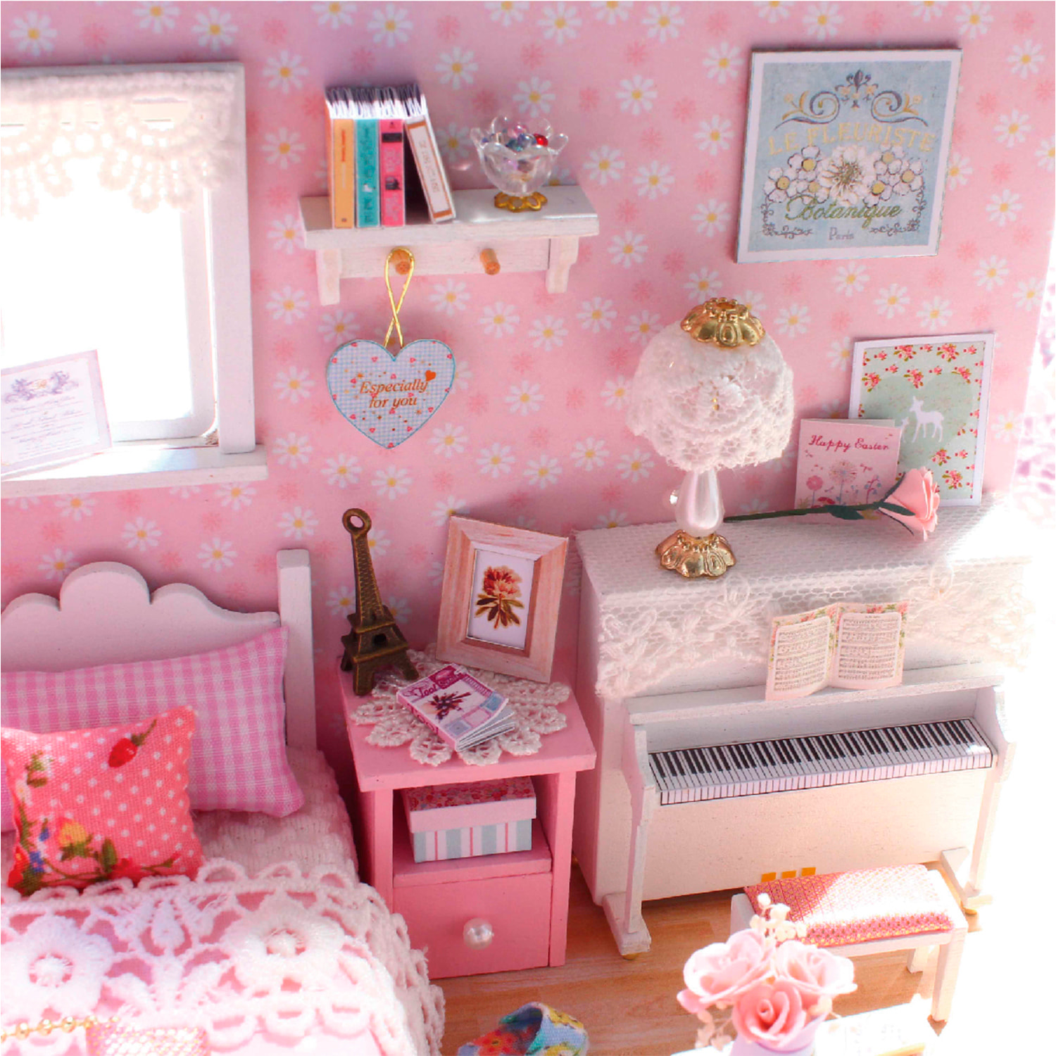 Habitación de la Princesa del Sol. Maqueta 3D, realista con gran detalle y luces led.