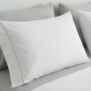 Completo lenzuola singolo in cotone bicolore morbido e traspirante, set letto con lenzuolo sopra, sotto con angoli e federa, design con piping a contrasto elegante, resistente e leggero 116 gsm, certificato OEKO-TEX