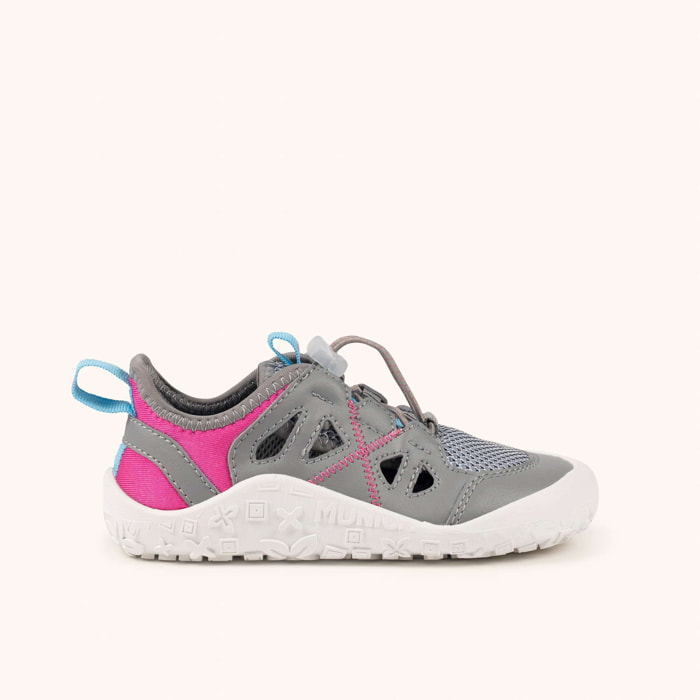 Zapatilla Barefoot Infantil Multideporte Gris y Fucsia MUNICH MINI GLOSS 04