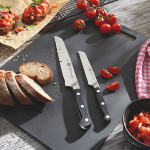 Couteau à pain 20 cm, Tranchant en dents de scie