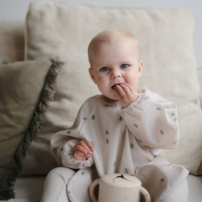 Mushie Babero Con Mangas Print