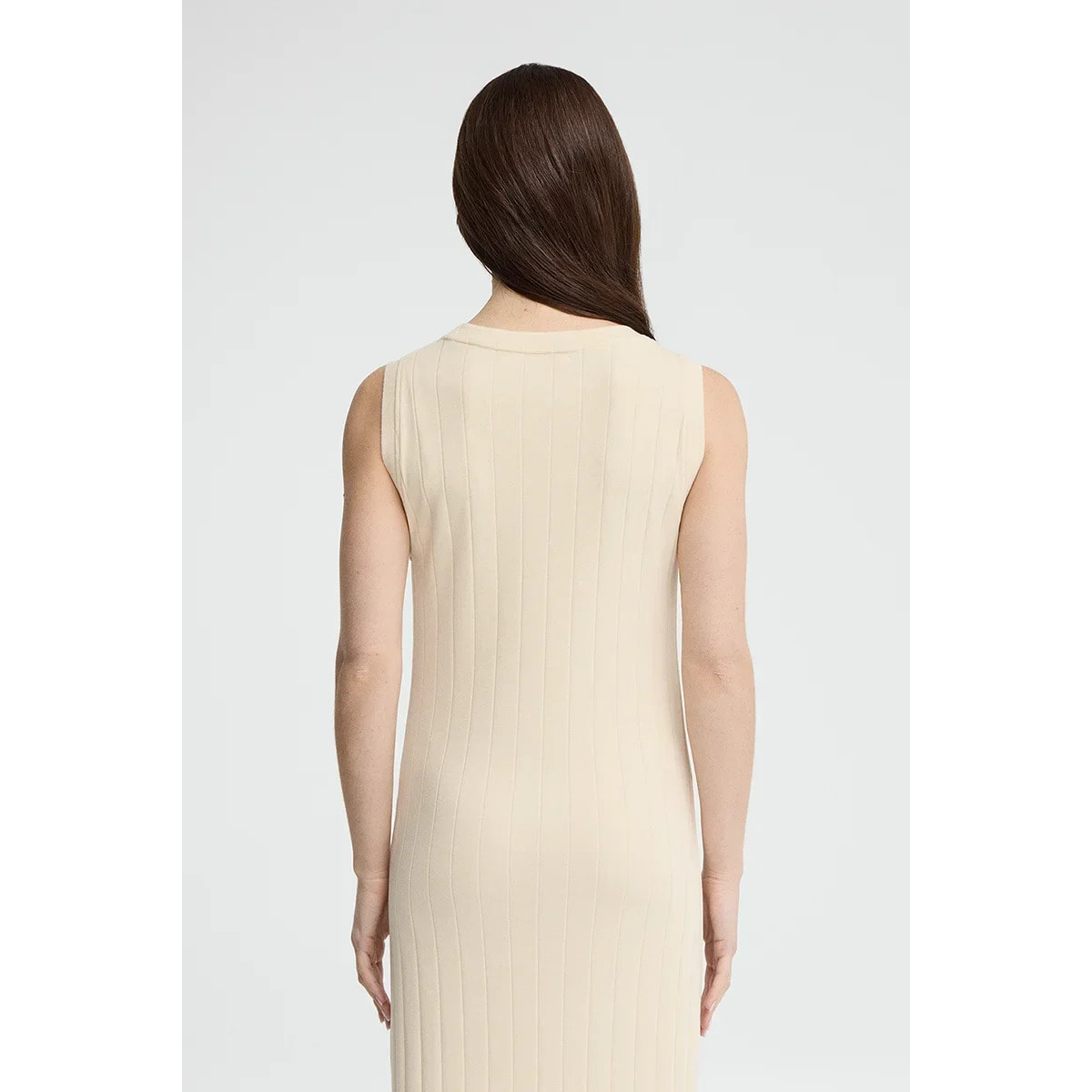 Vestido color crema de canalé sin mangas y logo Polo Club