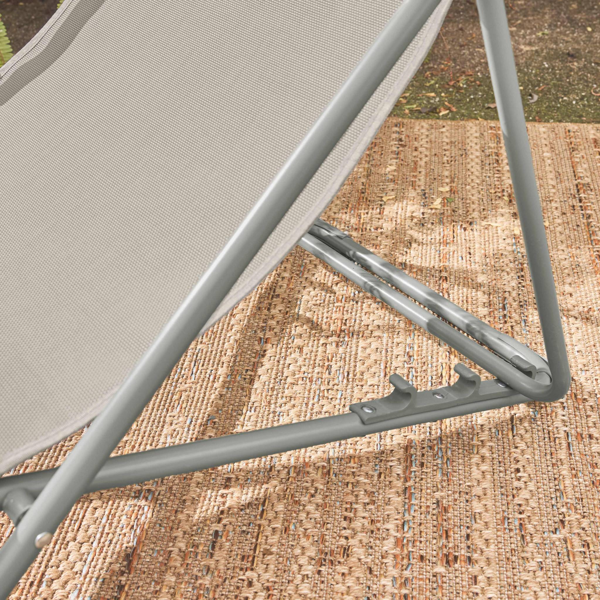 Lot de 4 chaises pliantes LIVORNO en acier / textilene. kaki. 83 x 88 x 95 cm