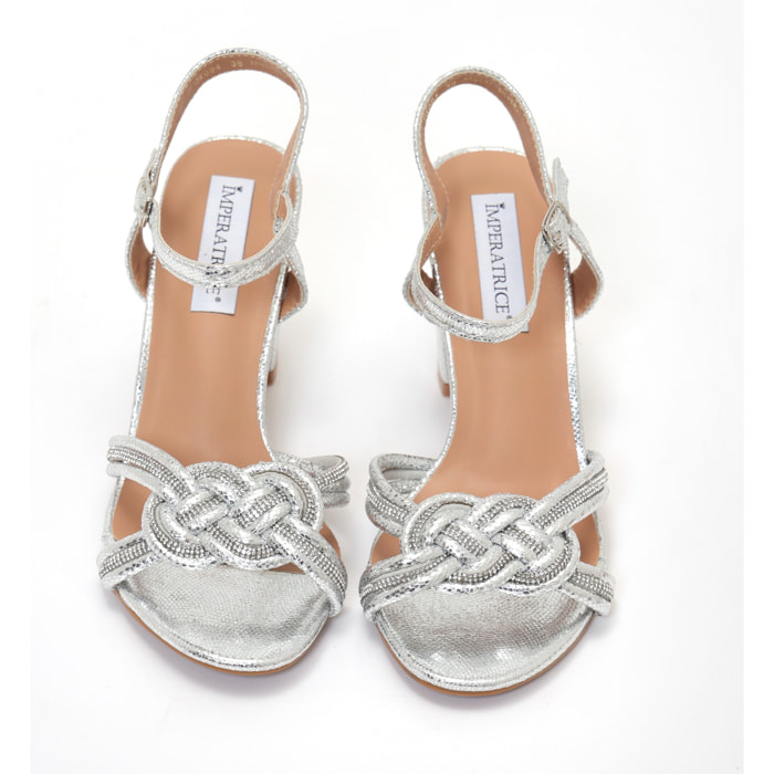 Sandali in simil pelle laminata con tacco comodo