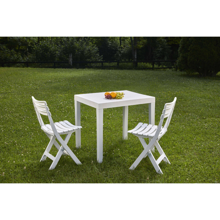 Set salotto da esterno Ortisei, Set da giardino con 1 tavolo rettangolare e 2 sedie pieghevoli, Set indoor e outdoor da Pic Nic, 100% Made in Italy, Bianco