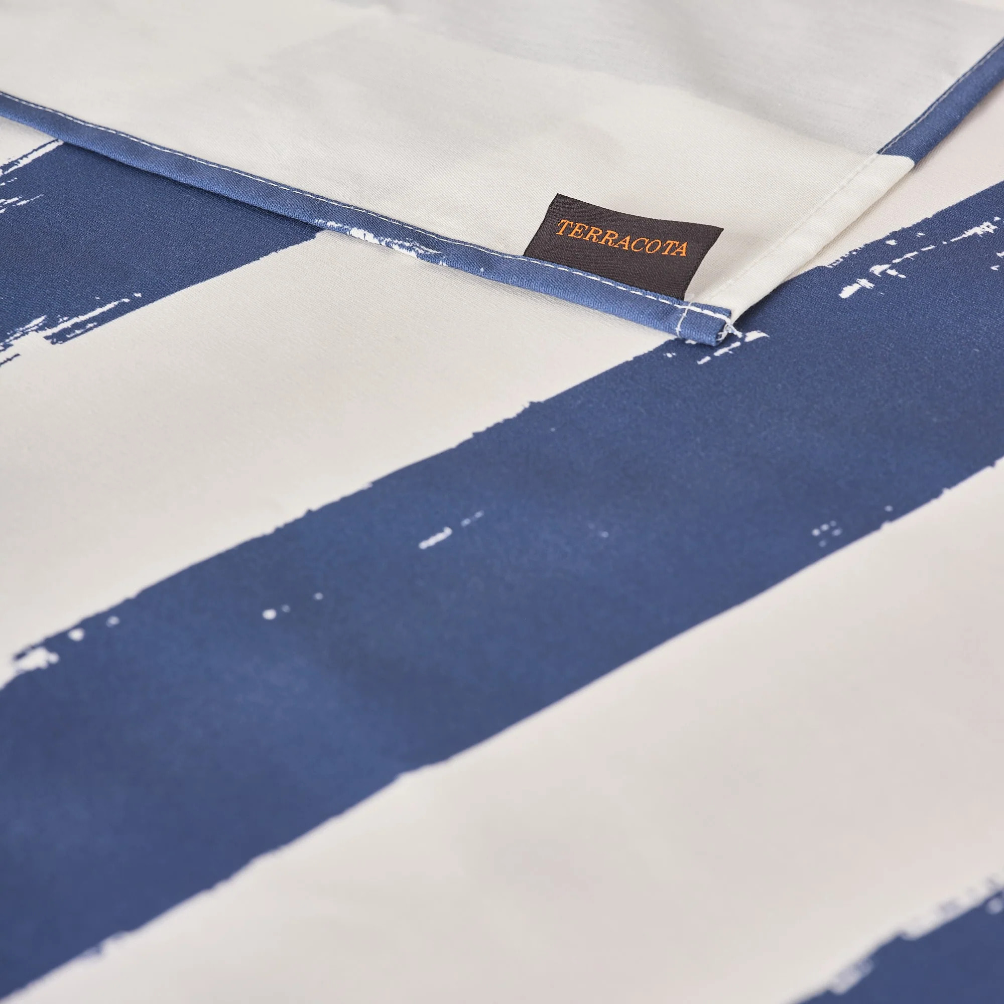 Nappe anti-taches 100 % coton T012