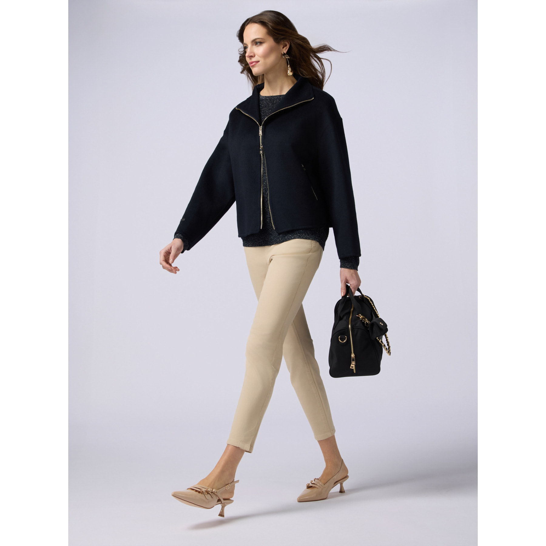 Oltre - Pantaloni skinny in cotone e tencel con bottone gioiello - Beige