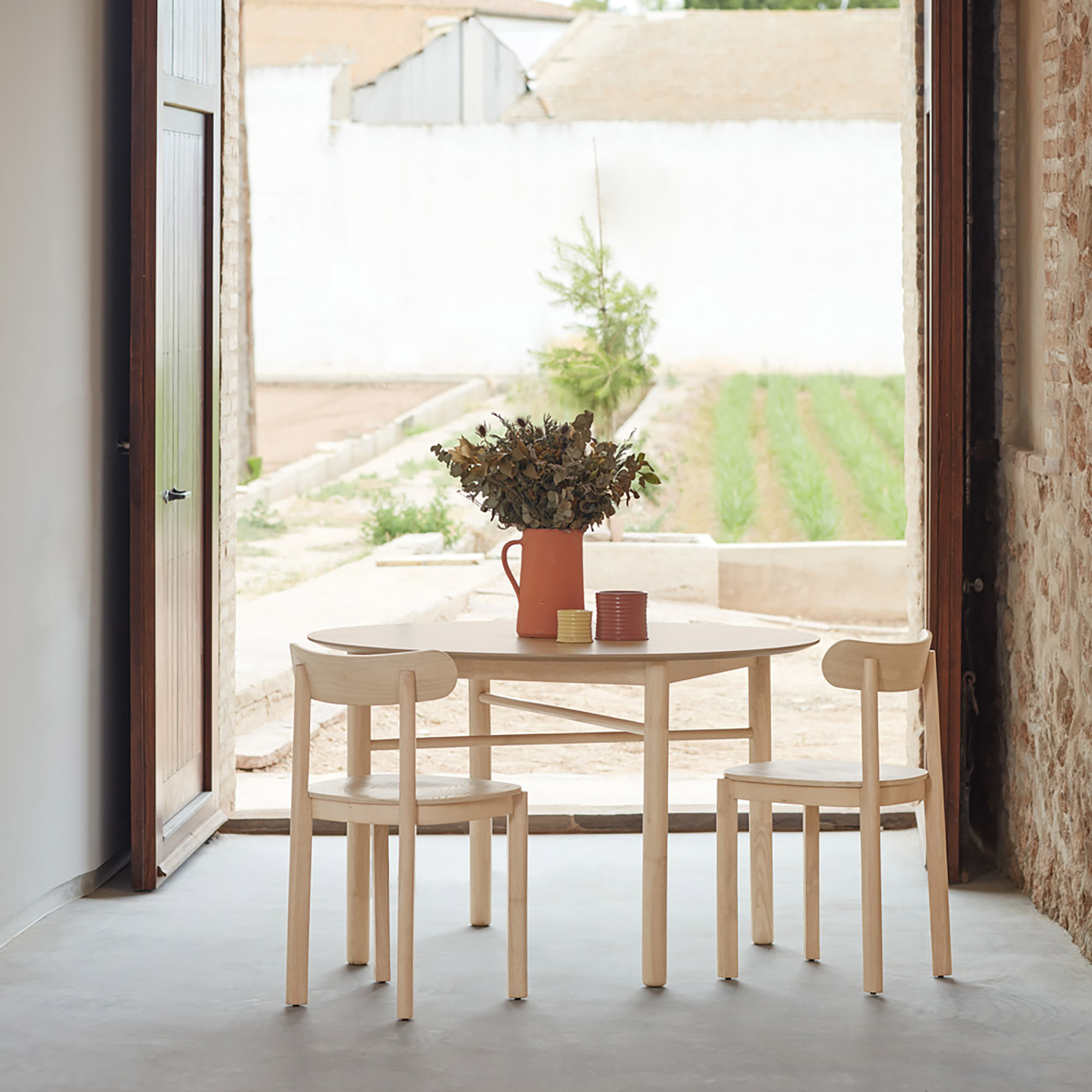 Mesa redonda Junco 120cm natural claro