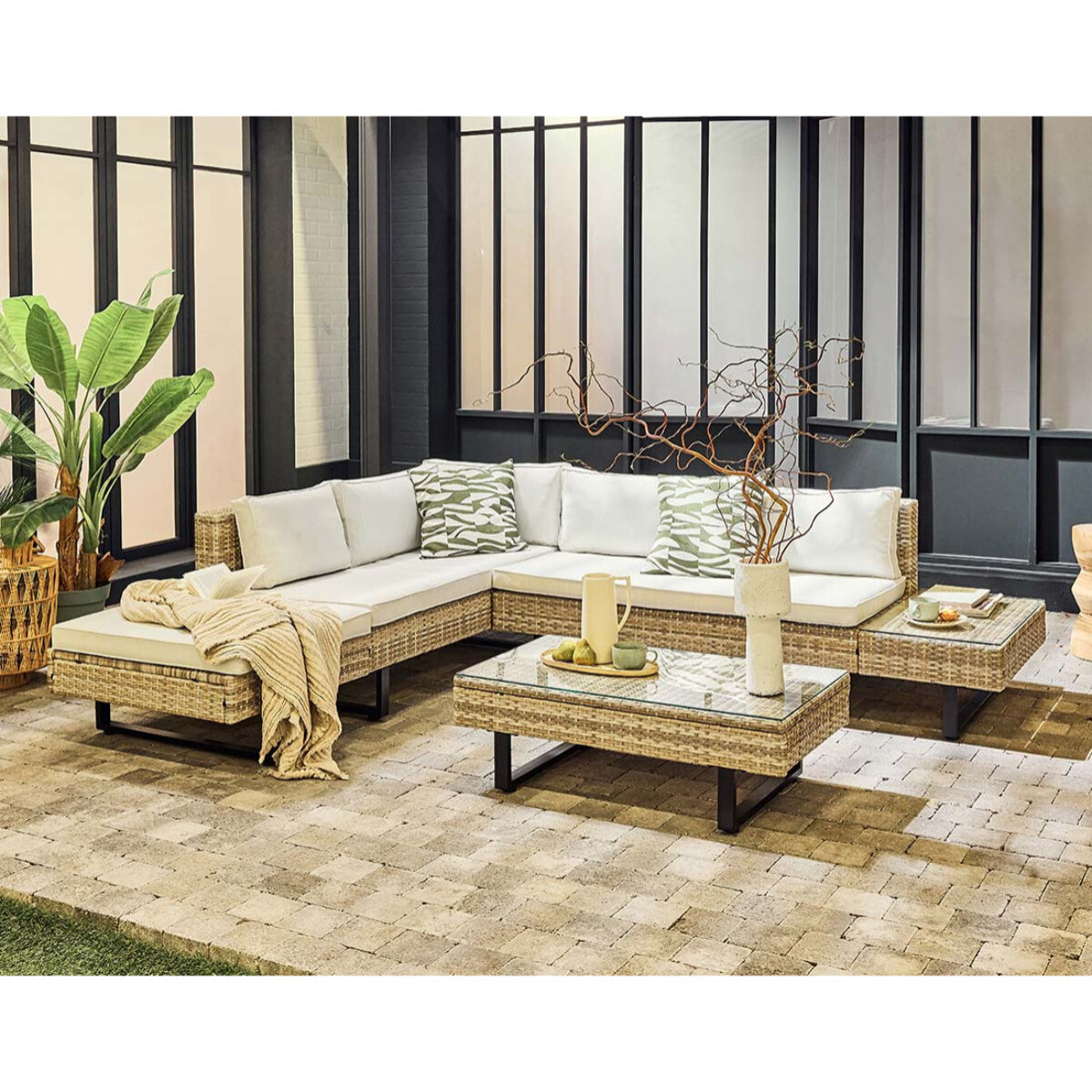 Sashi – salon de jardin d'angle en résine beige et grise – 5 places - coussins gris clair et table incluse - Gris