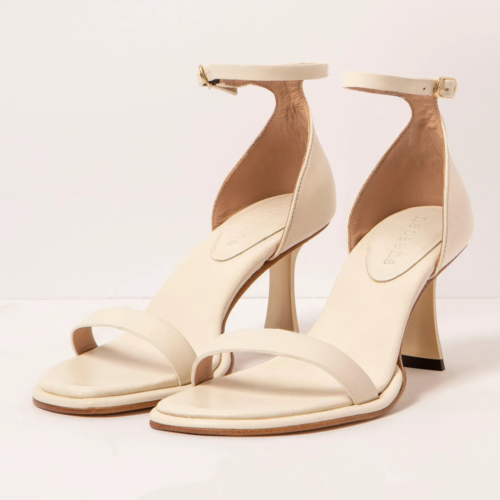 Sandalias con tacón S3193 NAPPA CREAM/ ALBANA color Cream