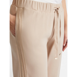 Fiorella Rubino - Joggers cropped con dettaglio macramè - Beige