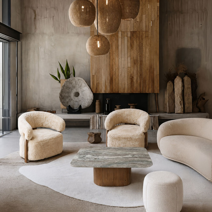 Fauteuil arrondi en tissu chenille effet fourrure écru NOUBIA