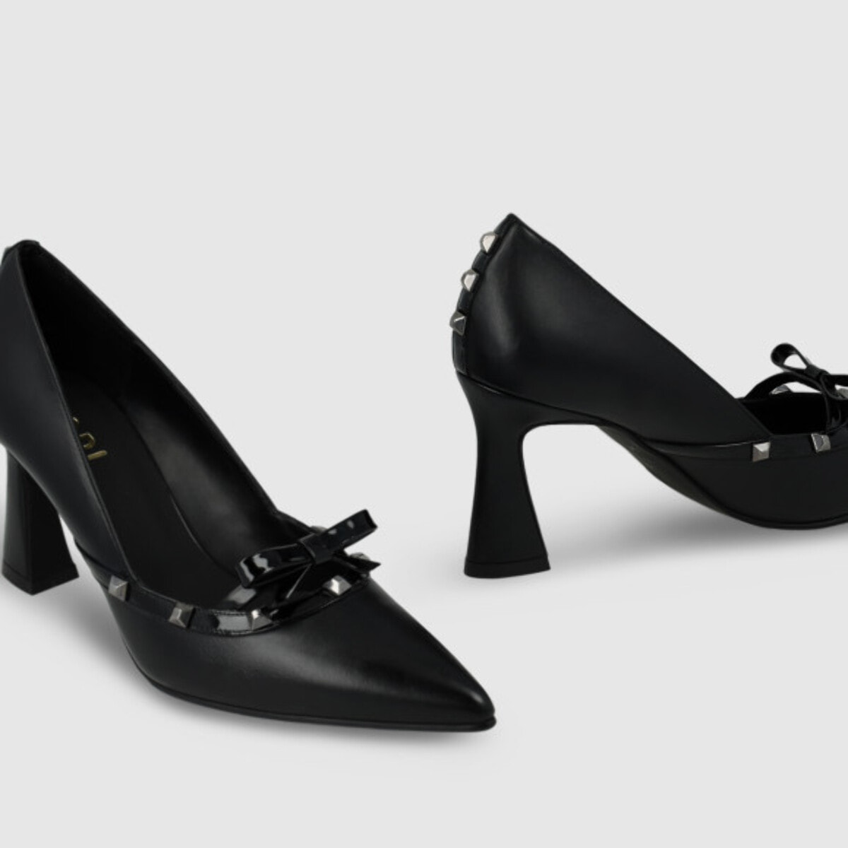 ZAPATOS DE SALÓN NEGROS RERIS