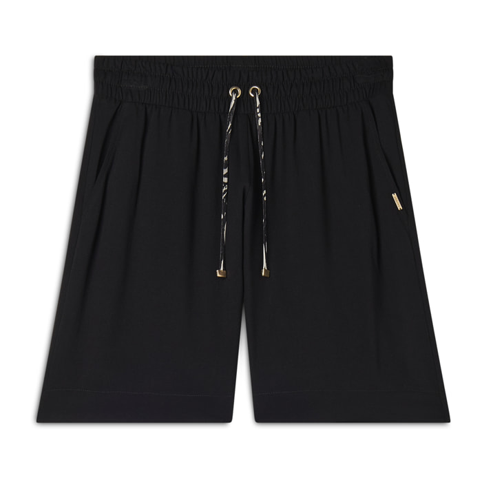 Pantaloni corti comfort fit in viscosa effetto lino