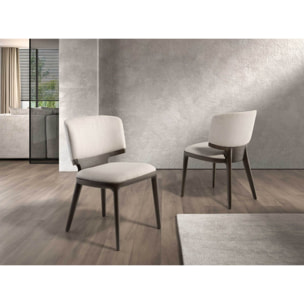 Silla con asiento y respaldo tapizados en tela gris claro patas de madera de roble en ceniza oscuro 53x55x78cm