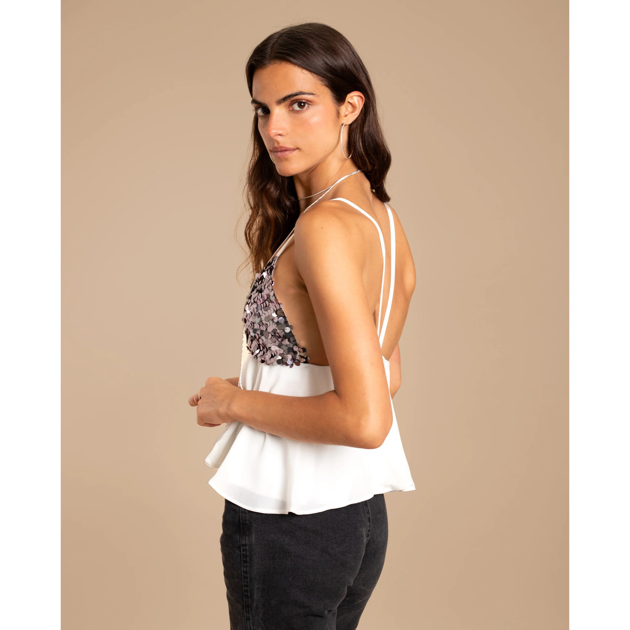 Top de mujer de tirantes con lentejuelas