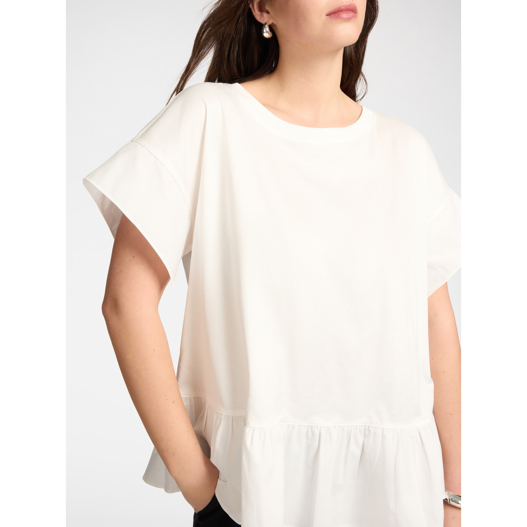 Elena Mirò - T-shirt con volant al fondo - Bianco