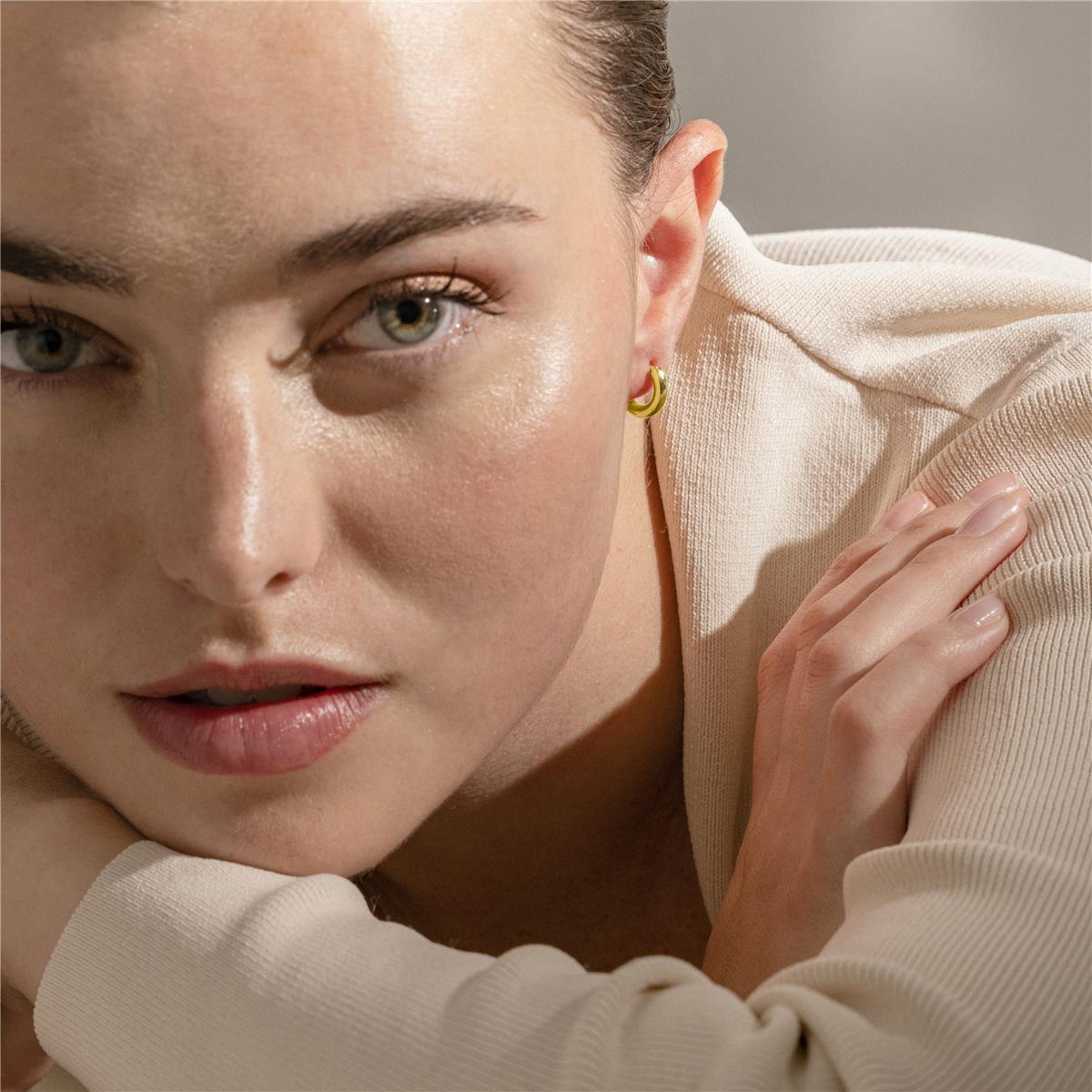 Pendientes Lux by Lux acabados oro amarillo 18k