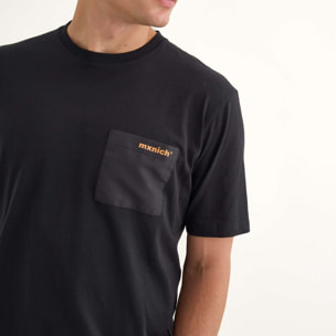 Camiseta MUNICH Collage streetwear hombre de algodón orgánico negro