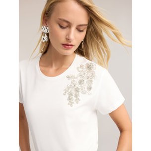 Motivi - T-shirt con applicazione floreale di cristalli e perle - Bianco
