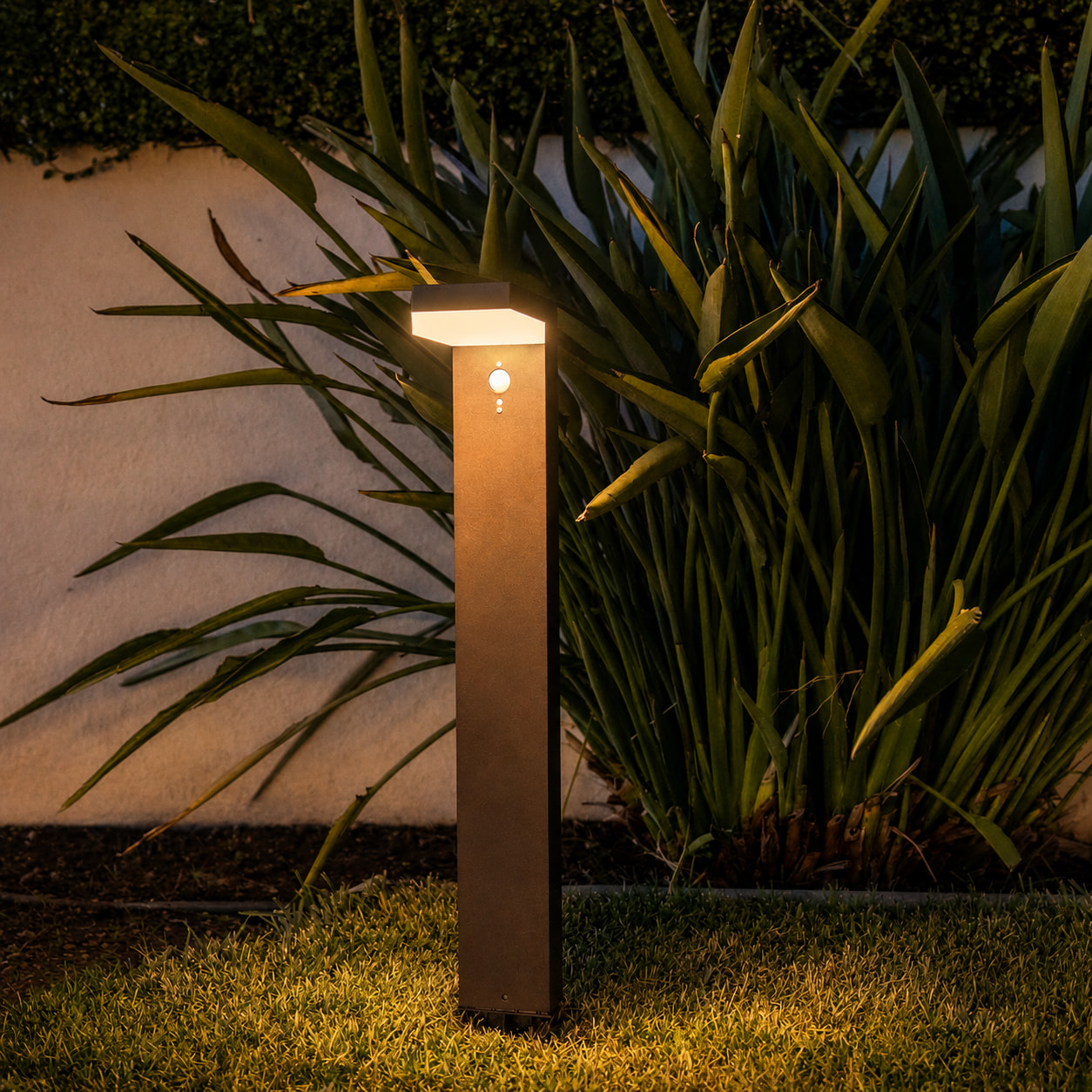 Potelet solaire CENOVA TALL H50CM 600LM