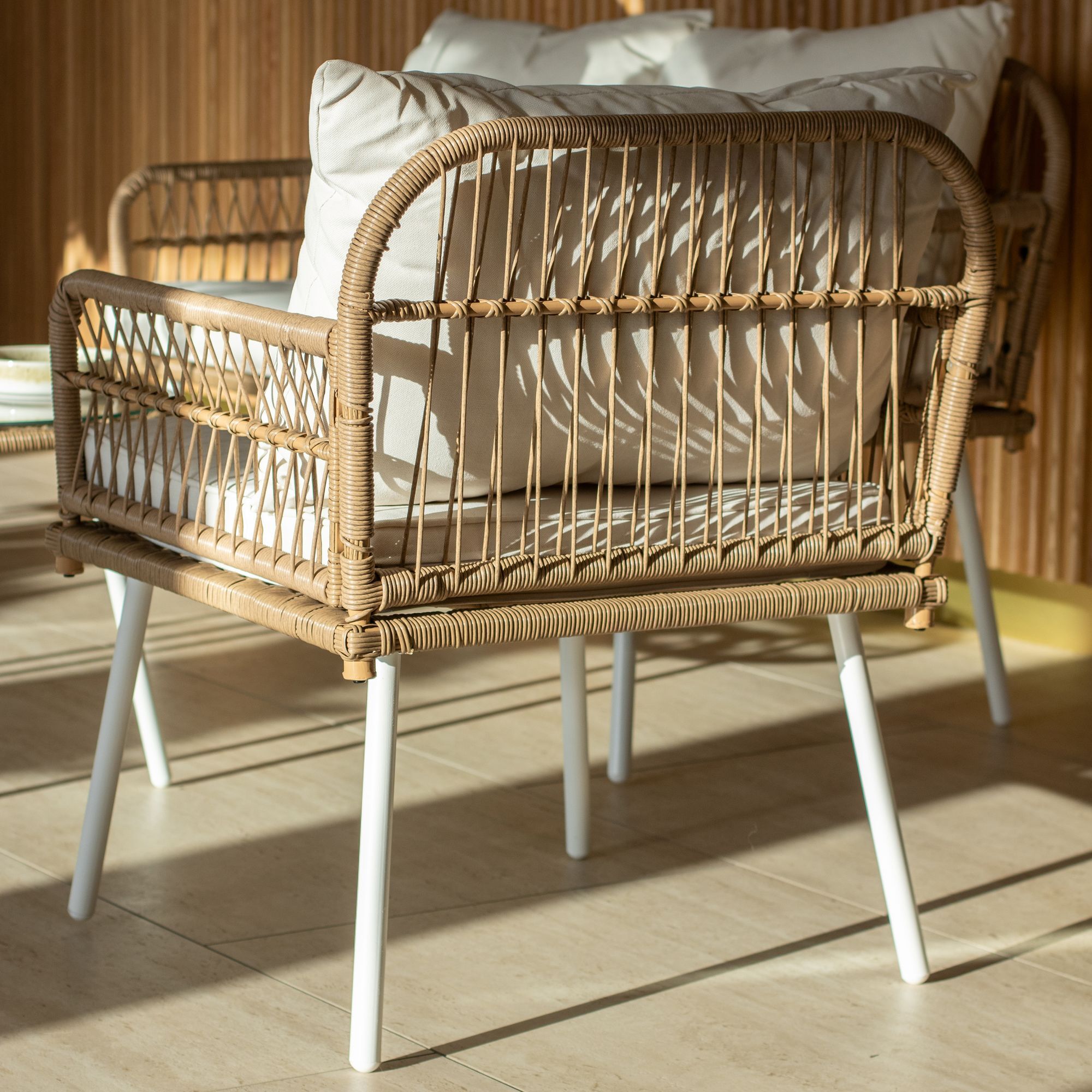 Salon de jardin 4 places rotin synthétique blanc et marron TREVI