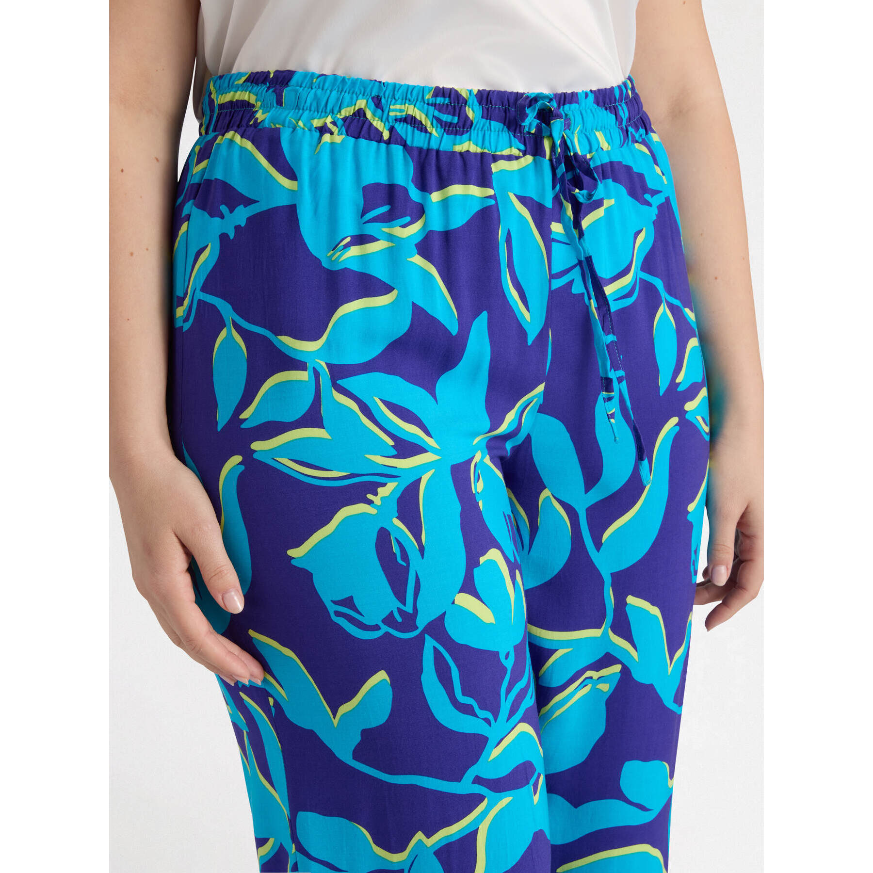 Fiorella Rubino - Pantaloni floreali in viscosa LENZING™ ECOVERO™ - Bluette