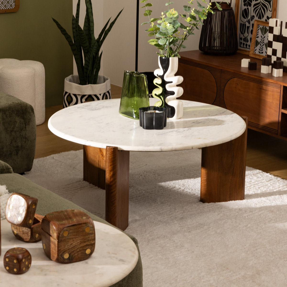 Table basse "Nanda" marbre blanc 91,5x91,5x41,5cm