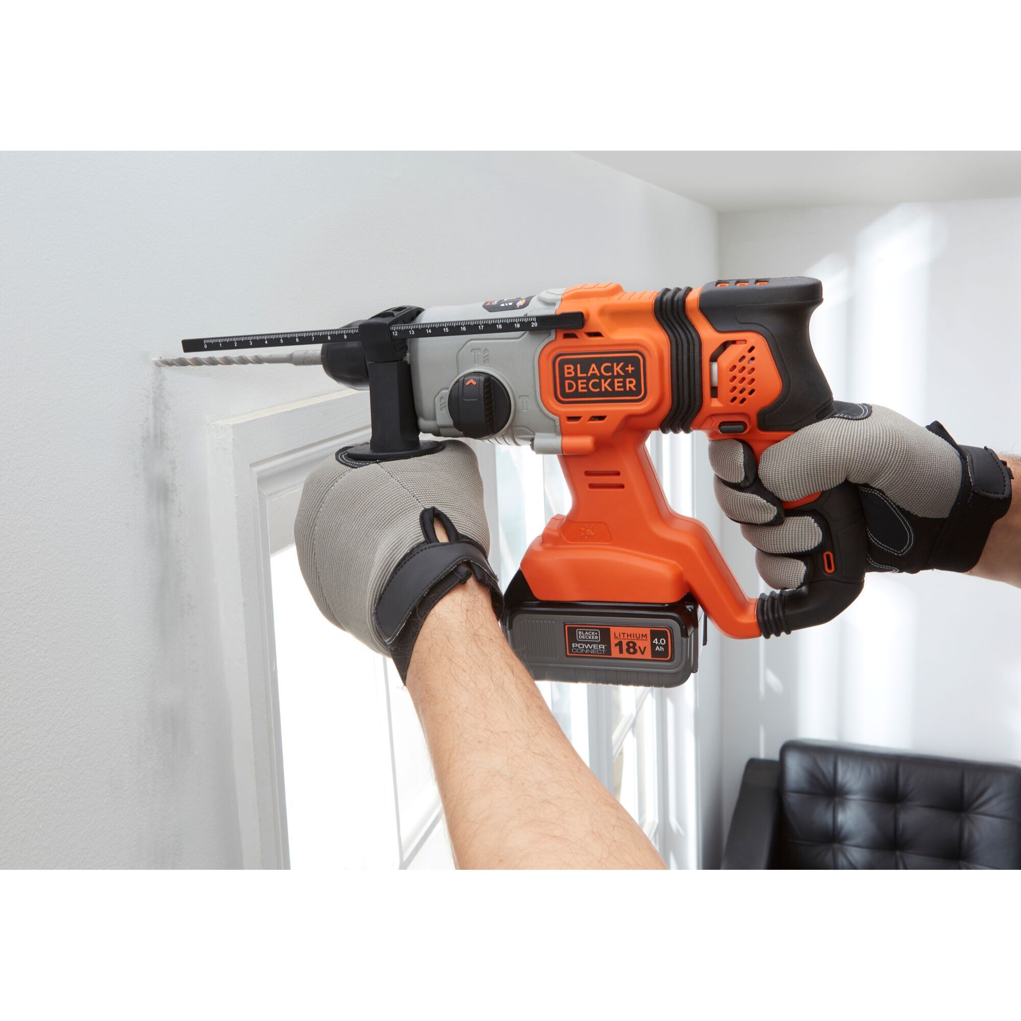 Marteau perforateur sans fil 18V SDS-Plus, batterie 4.0Ah, chargeur 2A, coffret, poignée réglable, éclairage LED