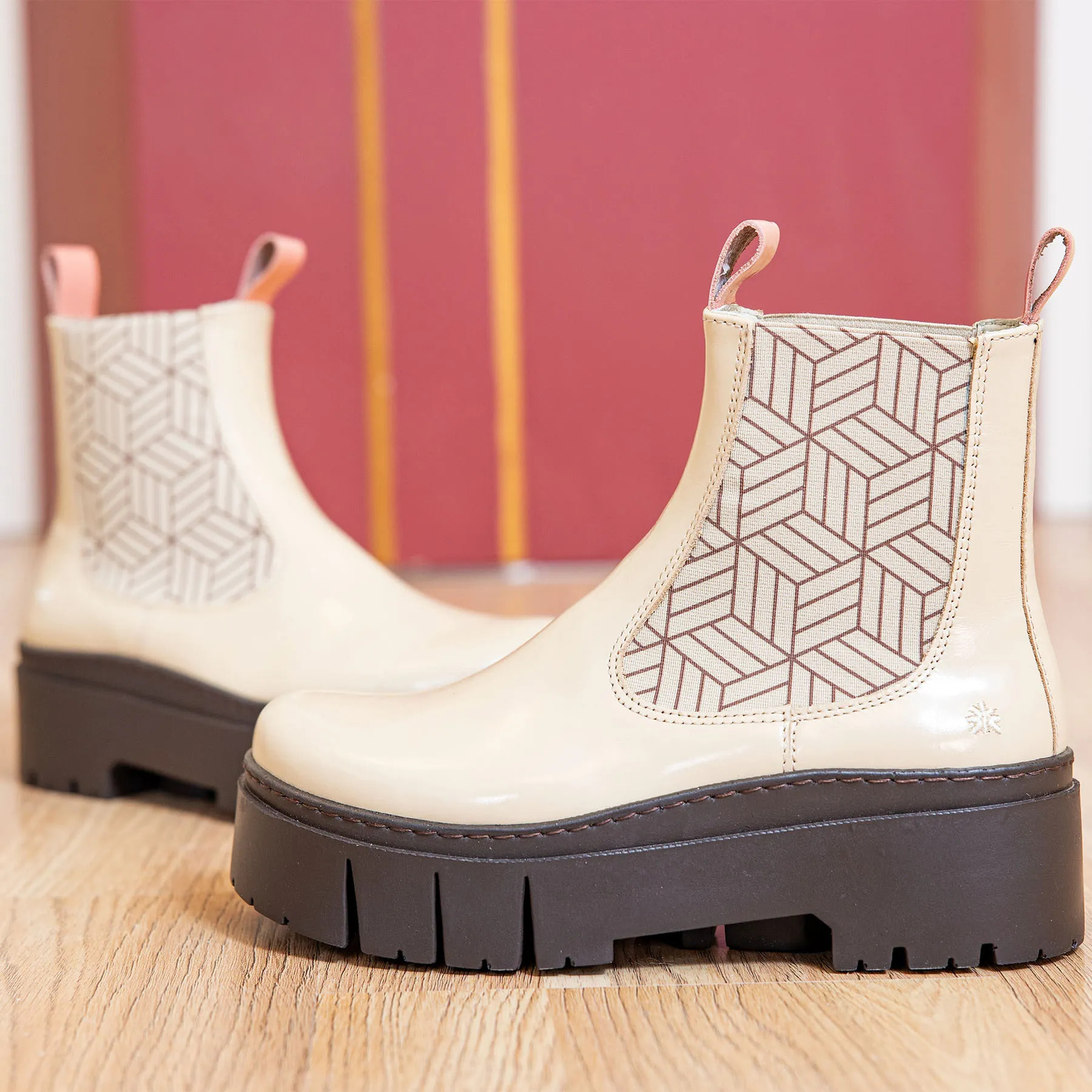 Botines 1766 NAPPA SHINNY NAVY-FLAMINGO / LEEDS color Navy-flamingo