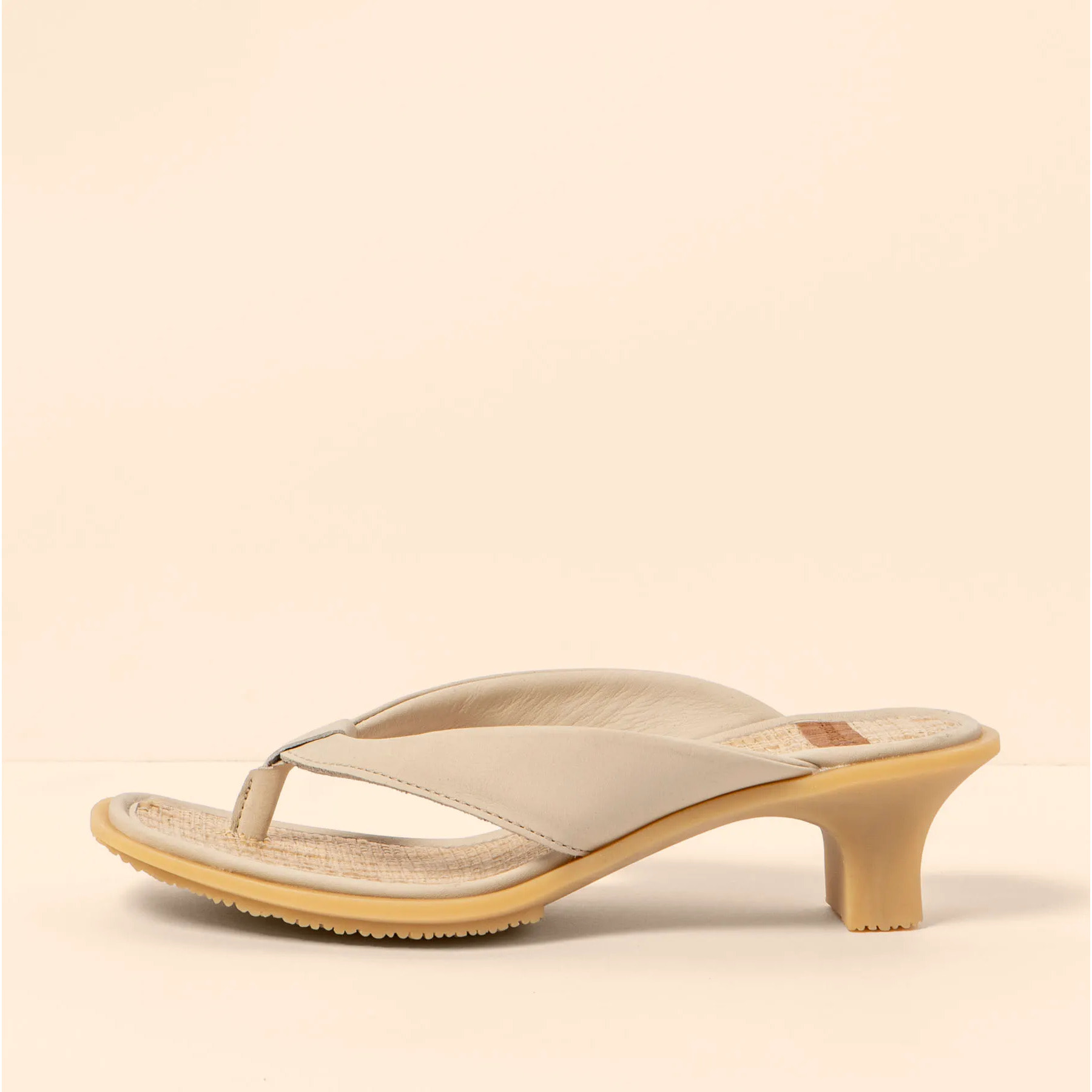 Sandalias N5991S WAX NAPPA CREAM / IGUSA color Cream